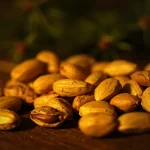خواص چلغوز، دانه های چلغوز، آجیل چلغوز